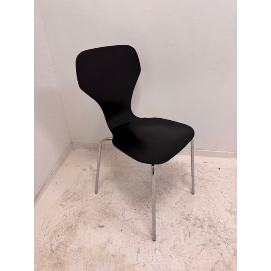 tweedehands - gebruikt - refurbished Hudevad Danerka Fly 4-leg chair black stackable Stackable chair