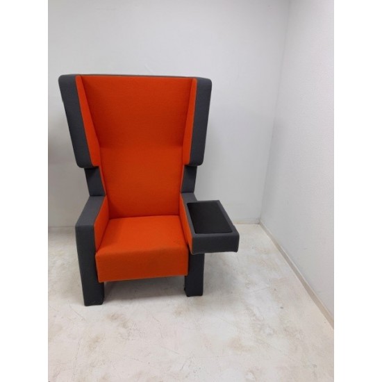 tweedehands - gebruikt - refurbished Prooff Earchair design fauteuil Akoestische scheidingswanden