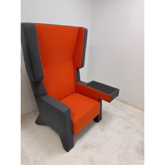 tweedehands - gebruikt - refurbished Prooff Earchair design fauteuil Akoestische scheidingswanden